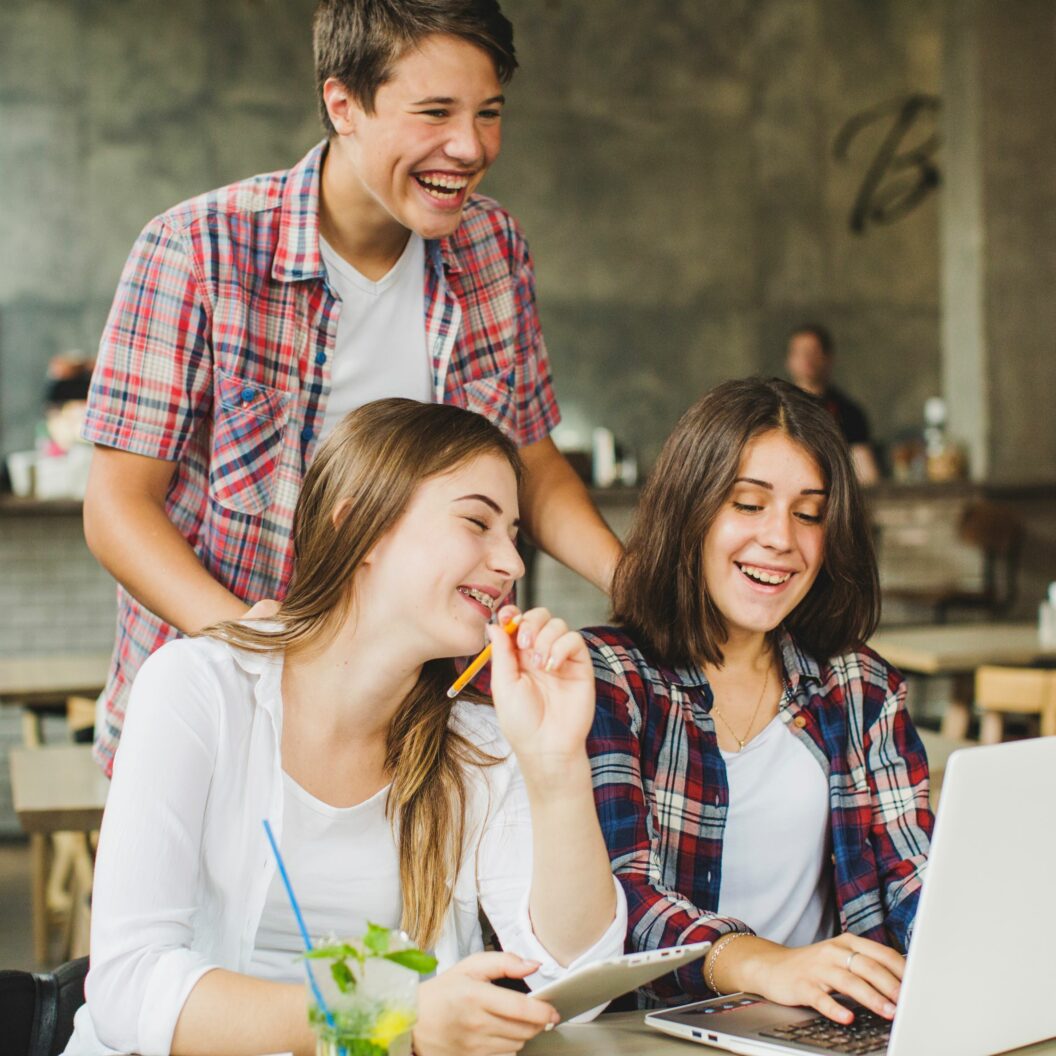 Junge Menschen im Lavanttal