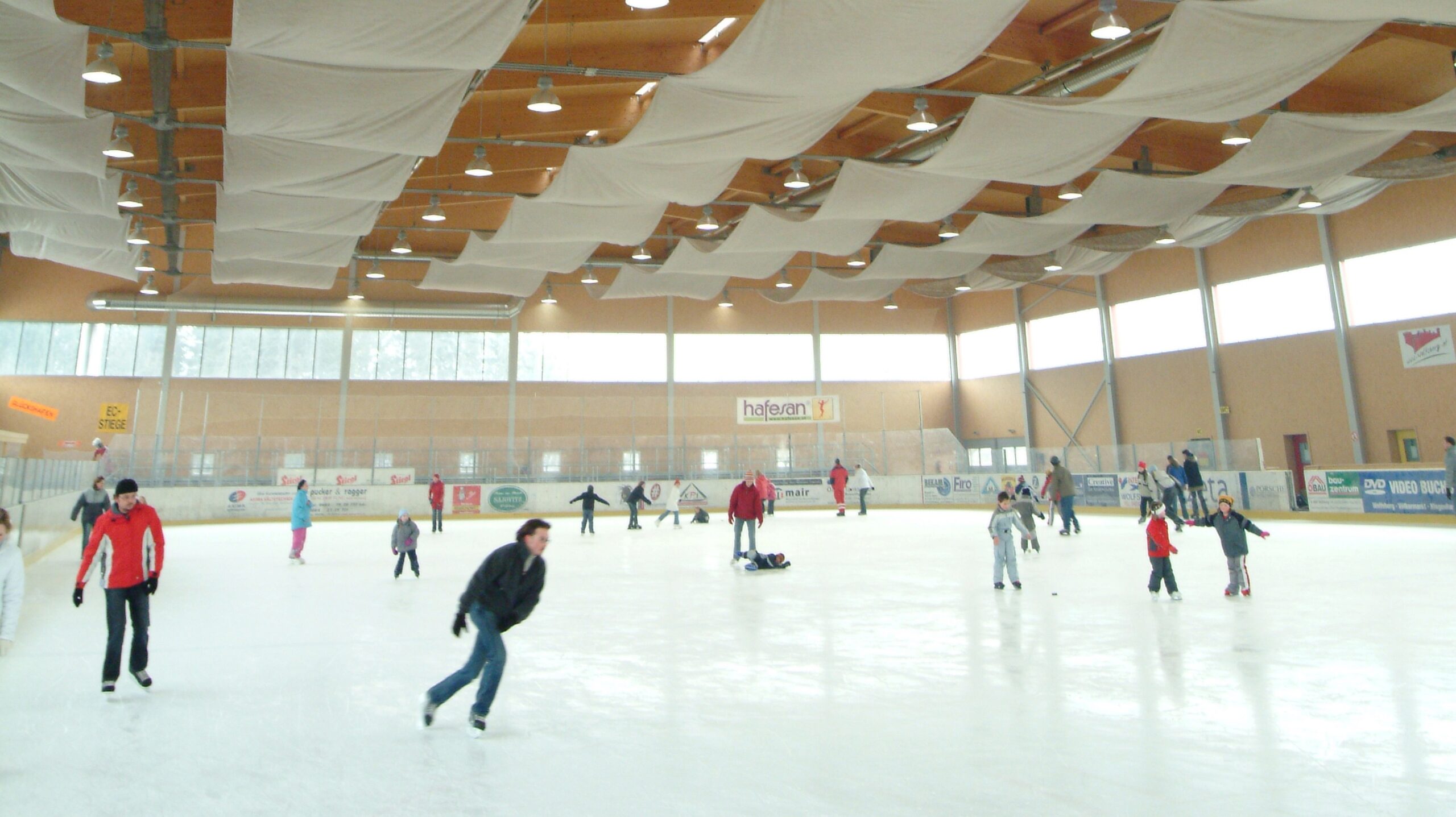 Freizeit Eishalle im Lavanttal